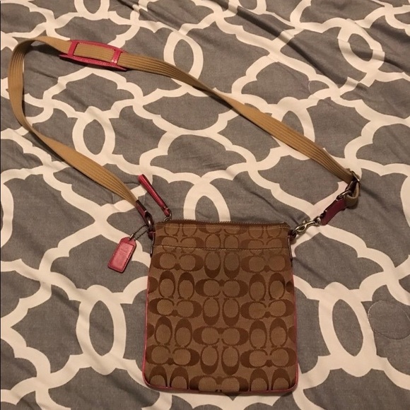 Coach crossbody bag - Picture 2 of 3